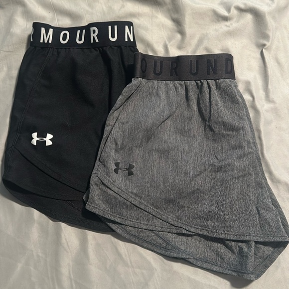 Under Armour athletic shorts with pockets - Picture 1 of 1